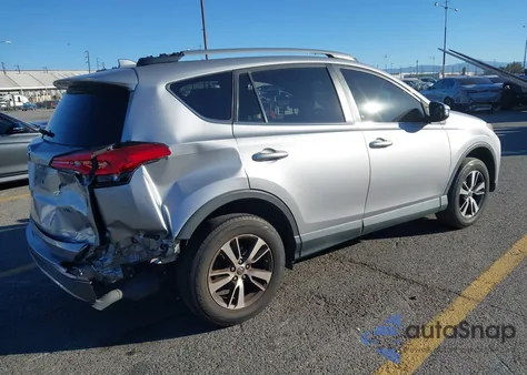 2017 Toyota Rav4 Xle z USA, uszkodzony, nr VIN 2T3WFREVXHW376066